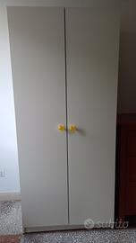 Armadio bianco IKEA 2 ante – appendiabiti + ripian
