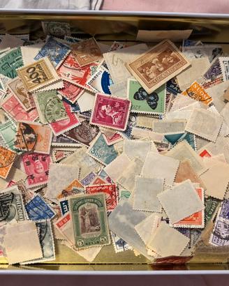 Francobolli Mondiali d’Epoca XX Secolo Oltre 750pz