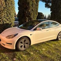 Tesla model 3 SR+2021,gancio,int. bianchi IVA esp.