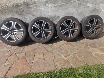 Cerchio e gomma 215/60 R17 Invernale 