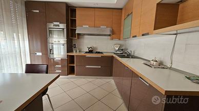 Cucina marca “Veneta Cucine”