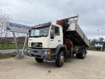 MAN 18.224 ribaltabile 4x4 gru Palfinger euro5