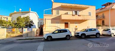 Alghero PORZIONE DI VILLA in Città
