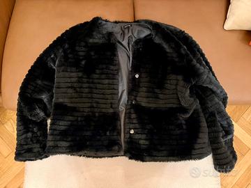 Pellicciotto nero