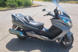 Suzuki Burgman 400 ABS