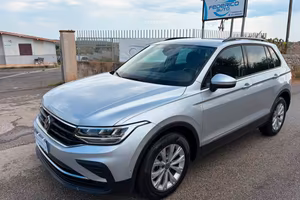 Volkswagen Tiguan 2.0 tdi Life 150cv dsg