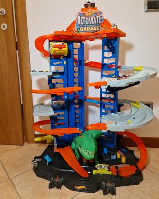 Hot Wheels City Robo T-Rex Ultimate Garage
