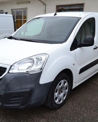 PEUGEOT Partner BlueHDi 100CV FURGONE 3 POSTI NO