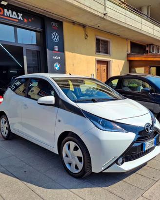 Toyota Aygo 1.0 69cv x-cool 2017