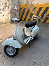 Vespa TS 125 targa Roma