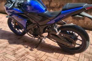 Yamaha yzf r3 2018