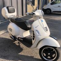 GTS 300 Super ABS (201