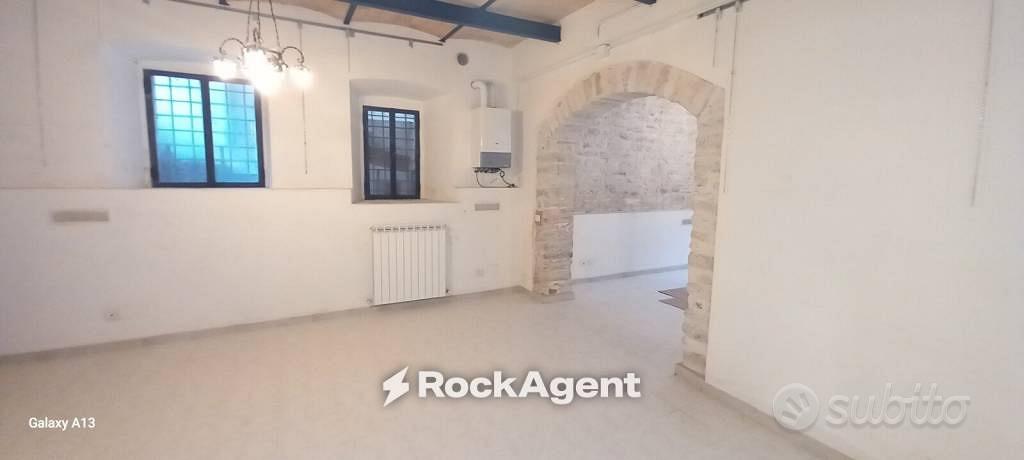 Immobile di 73 m² con 2 locali a Genga - Vista 5