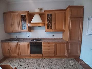 Cucina in rovere naturale