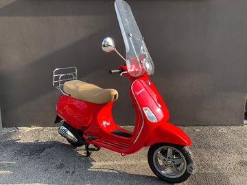 Vespa LX 150