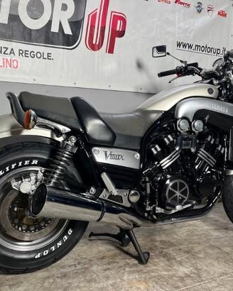 Yamaha V-max 1200