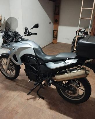 BMW F 650 GS (twin 800 c.c.)