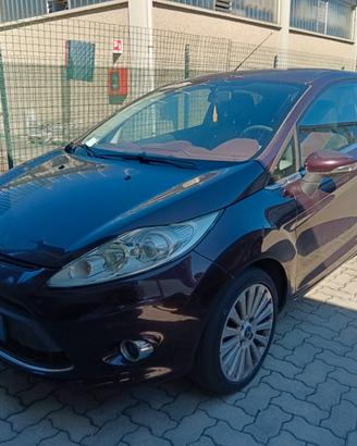 Ford Fiesta 1.6 TDCi 90CV 3 porte DPF Titanium