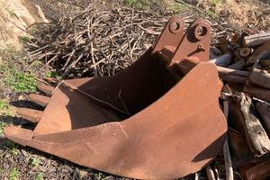 Benna per escavatore da 150 q in su