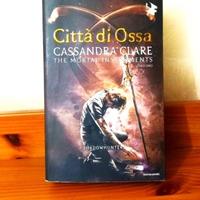 Cassandra Clare- Citta di ossa-