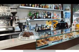 Storico Bar a Sanremo - Posizione Centrale