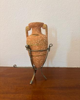 Anfora piccola in Ceramica con Supporto in Ferro
