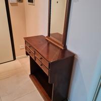 Console in legno retrò con specchio
