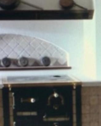 Stufa a legna per cucina