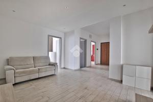 4 LOCALI A LIVORNO FERRARIS