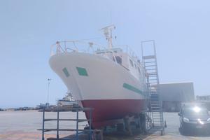 Peschereccio motopesca licenza a strascico