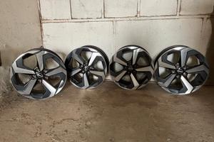 cerchi in lega Nissan Qashqai e-power 