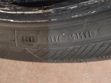 4 pneumatici estivi nuovi per AygoX 