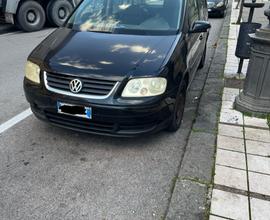 Volkswagen Touran 7 posti con gancio traino