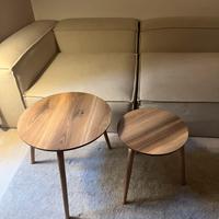 2 tavolini da salotto in legno