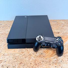 Console Ps4 fat 500 gb completa cavi e controller