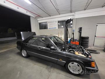 Mercedes Benz 190E W201