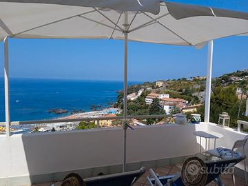 La terrazza sul mare