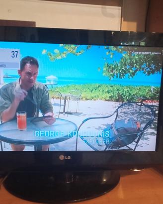 TV LG 26"