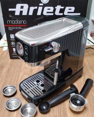 Macchina caffè Ariete moderna