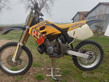 suzuki RM 250 2t