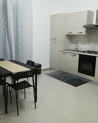 Bilocale 45 mq dotato di tutto–  Corso S. Aldisio,