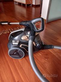 aspirapolvere senza sacco 