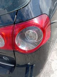 Fanale posteriore dx Volkswagen Passat anno 2007