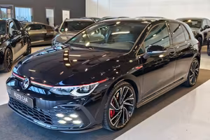 VOLKSWAGEN Golf 2.0 TSI DSG GTI