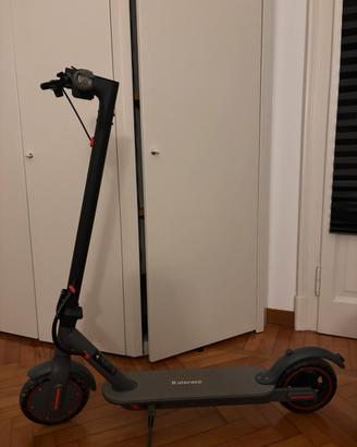 Monopattino elettrico Kalorace D8 pro  37 km rosso