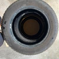gomme d’auto