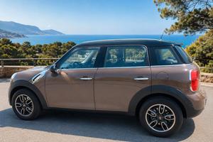 🚗 MINI COUNTRYMAN COOPER D  1.6