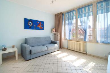 3 LOCALI A SAN BENEDETTO DEL TRONTO