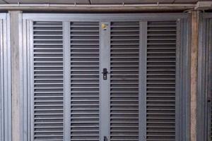 Garage Box Zona Milano Certosa - NO AGENZIA