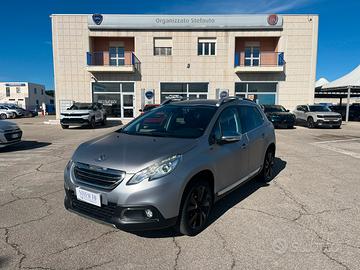 Peugeot 2008 1.6 BlueHdi 120cv BLACK MATT S&S